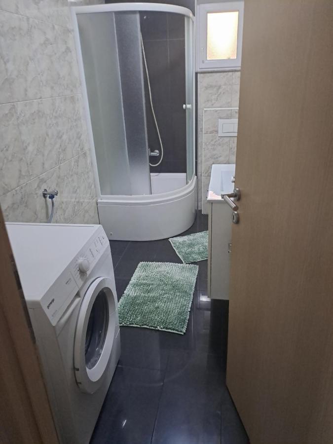 שיבניק Apartment Mira מראה חיצוני תמונה